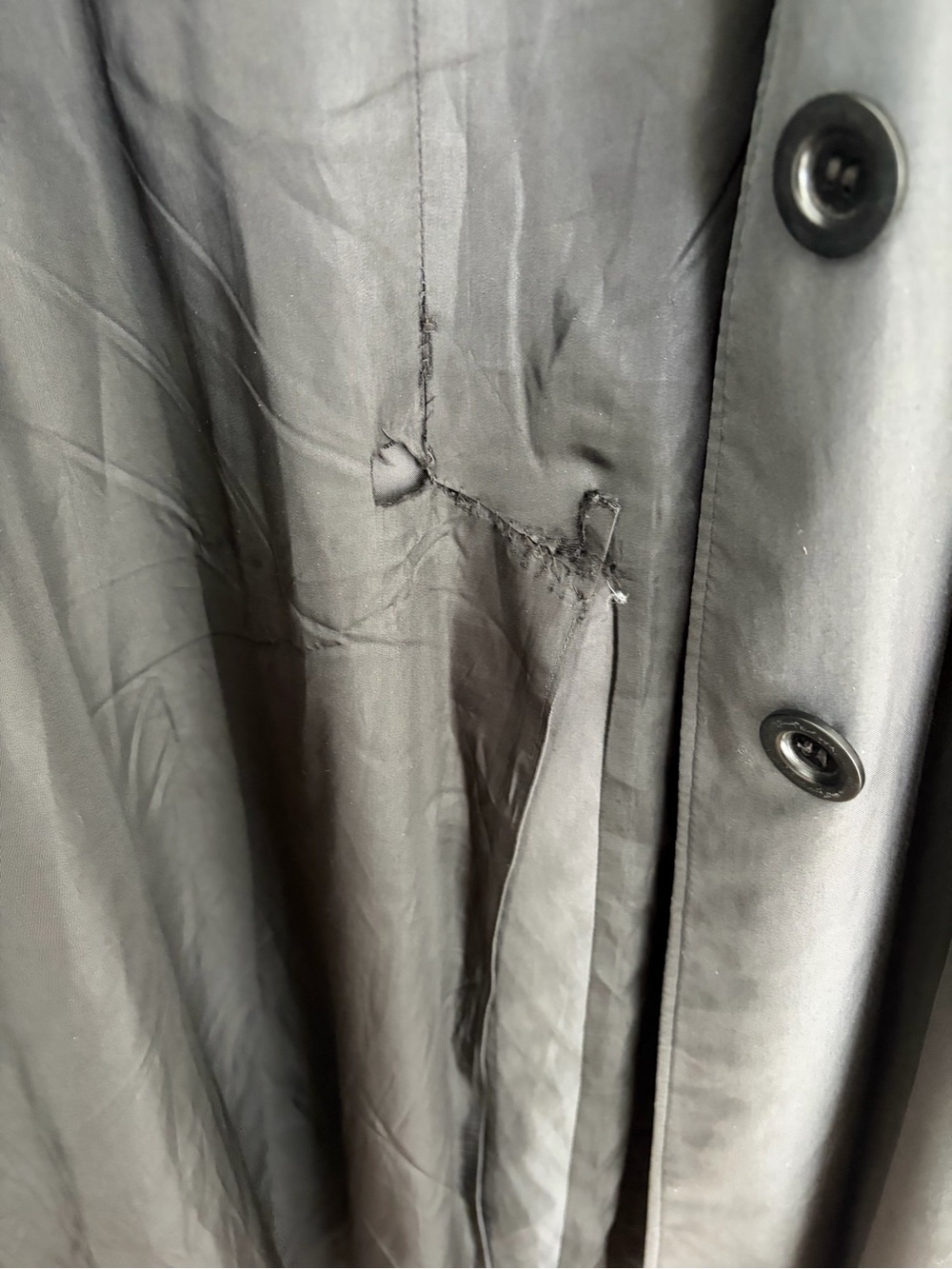Vintage - Aquascutum Aqua 5 - Black Belted Trench Coat - Dark Academia - Size M - Picture 10 of 11